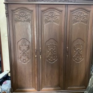 Tủ quần áo gỗ tự nhiên